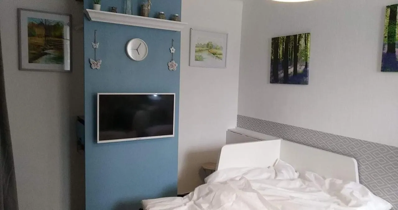 Gite Familial Plouguenast-Langast